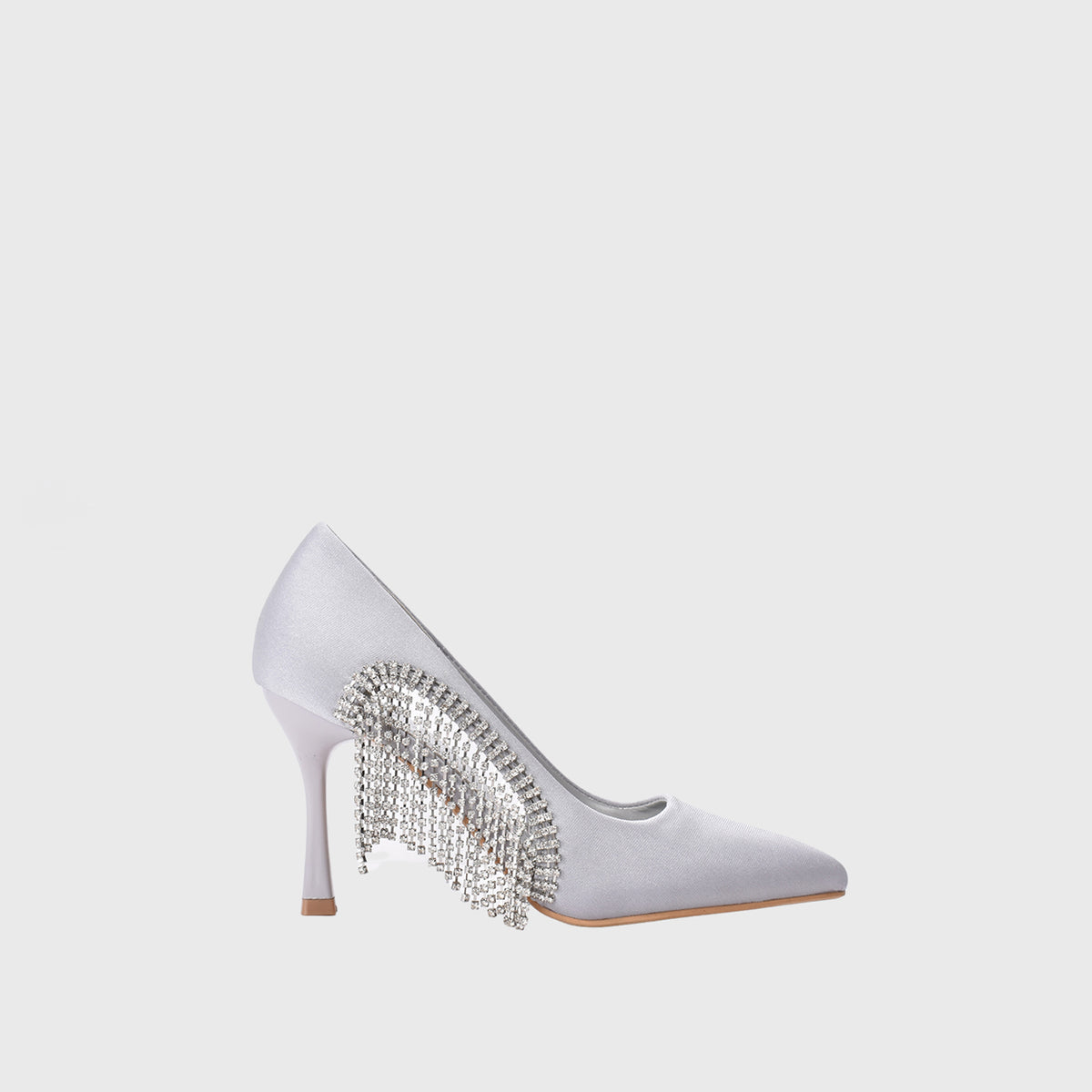 Silver High Heel Shoes With a Chain