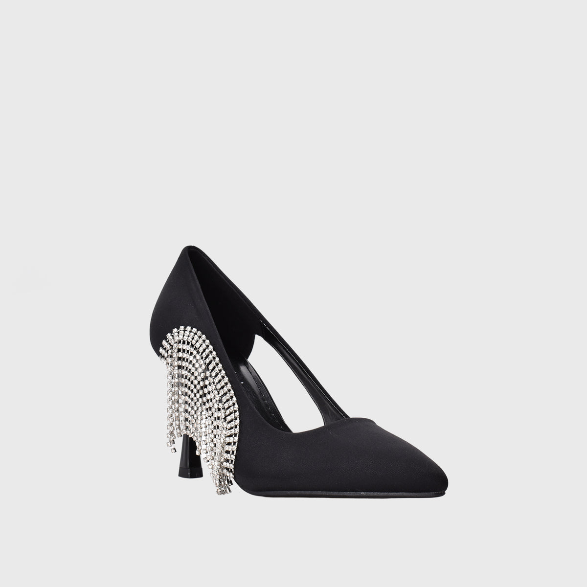 Black High Heel Shoes With a Chain